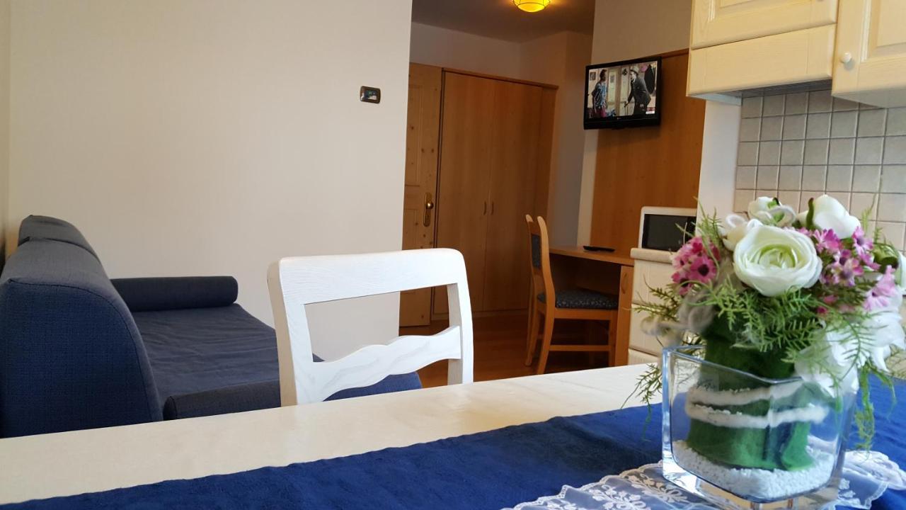 Hotel Garni Arnica Molveno Dış mekan fotoğraf
