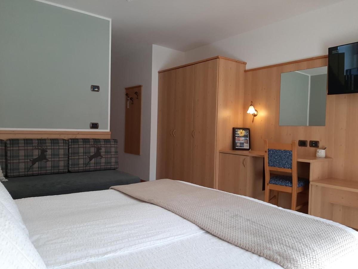 Hotel Garni Arnica Molveno Dış mekan fotoğraf